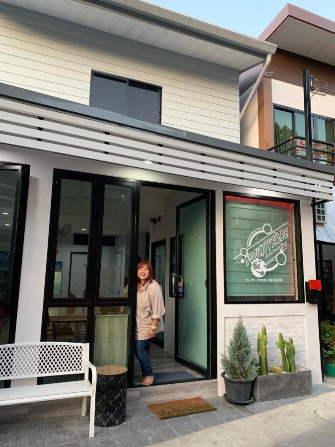 Youniverse Homestay Чиангмай Экстерьер фото